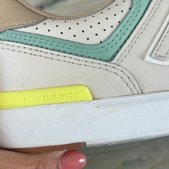 New Balance The Court Line 4.5 - Picture 3 of 4